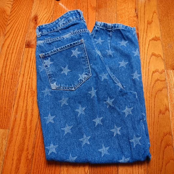 Nasty Gal Star Print High Rise Jeans Denim - Picture 2 of 8